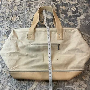 Beis Beige Travel Tote Bag (flawed) thumbnail 3