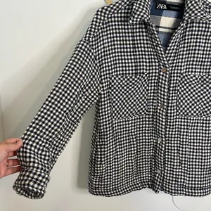 Zara Gingham plaid Gauzy Oversized Shacket Button Up Small thumbnail 2