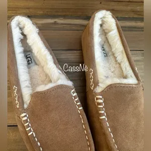 UGG Women’s Ansley Slipper Sz 6 thumbnail 8