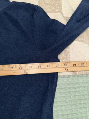 NWOT Beyond Yoga Spacedye Captivating Turtleneck Pullover size M thumbnail 2