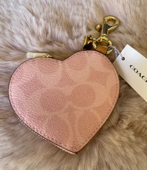 NWT Coach POWDER PINK Heart Bag Charm In Signature Canvas CEA22 Gold/Powder Pink thumbnail 1