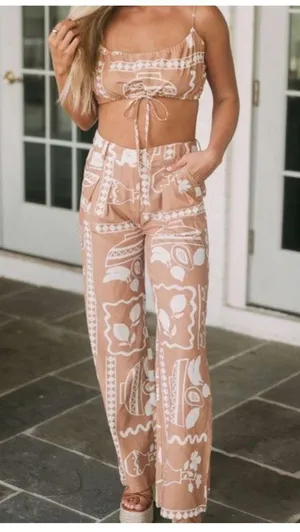 Tan Patterned Women's Two Piece Set Size M thumbnail 1