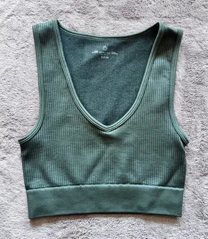Aerie Offline Ribbed V Neck Sports Bra Tank Top Green Size Small thumbnail 1