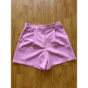 Abercrombie Tailored Sloane Short Ultra High Rise Size Medium thumbnail 2