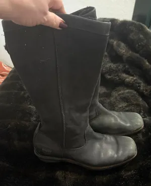 UGG Australia Tall 5594 Boots Black Suede Shearling Lined Womens Size 8.5 thumbnail 1