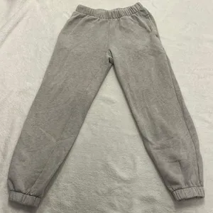 Brandy-melville Women's Grey Trousers thumbnail 2
