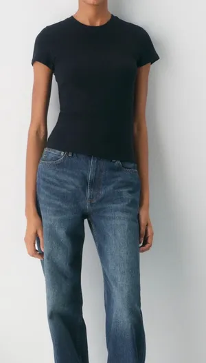 Aritzia TNA Baby Tee thumbnail 1