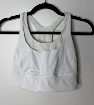 Lululemon Women's Run Stuff Your Bra Long Line White 4 Sports Bra Workout Gym thumbnail 1