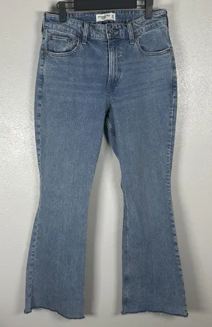 Abercrombie & Fitch High Rise BootCut Curve Love Jeans Size 29 Raw Hem Med Wash thumbnail 1