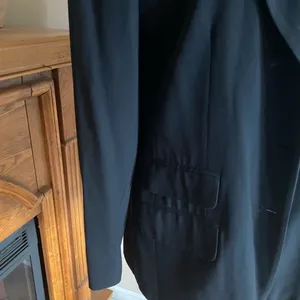 Burberry Vintage Black 3 Button Blazer thumbnail 5