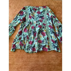 RD + Koko Anthropologie Blue Long Sleeved Teal Floral Printed Top” thumbnail 10