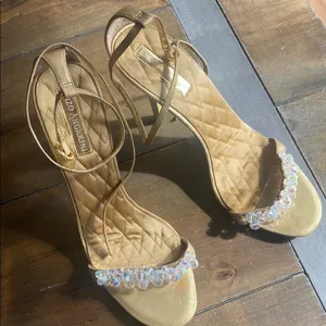 Enzo‎ Angiolini Eagiannes Sandals Womens Size 8.5 Gold Beaded Stiletto Heel Y2K thumbnail 1
