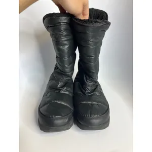 The North Face black amore ll boots quilted puffer pull on women's size 9 winter thumbnail 2