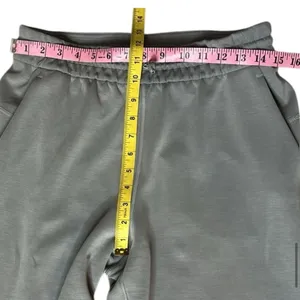 NWT Lululemon Athletica High Rise Softstreme Pants in Rhino Grey Size 8 thumbnail 5