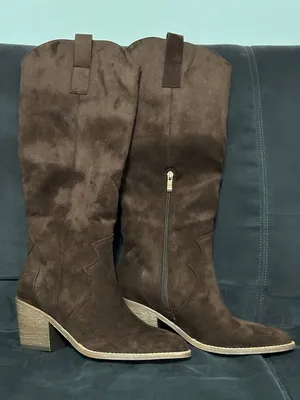 LounDen Brown Suede Western Boots — Cowboy Style — Women’s Size 8.5 thumbnail 1