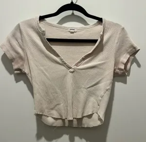 V-Neck Crop Top Garage Ribbed thumbnail 1