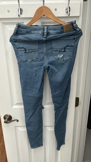American Eagle Jeans thumbnail 2