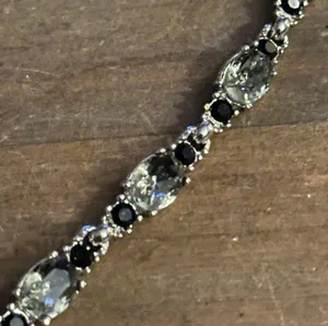 Smokey quartz and black rhinestone necklace Silver thumbnail 5