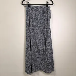 Lulu’s Tempest Floral Maxi Wrap Skirt Sz L thumbnail 2