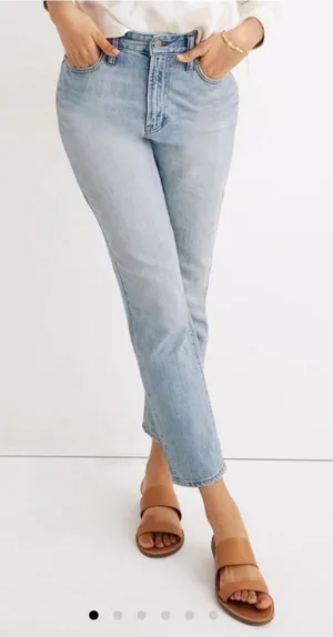 Madewell curvy perfect vintage straight jeans Light Wash NWOT size 26 thumbnail 1