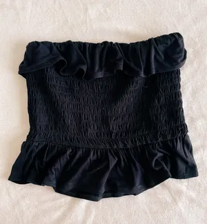 Strapless Black Ruffle Top Size L thumbnail 1