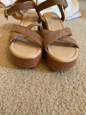 Amazon Sandals Platform thumbnail 3