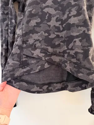 Lululemon Camo Long Sleeve thumbnail 3