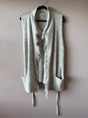 Wilfred Free Aritzia Gray Alpaca Wool Blend Belted Fei Fei Fringe Vest Large thumbnail 4