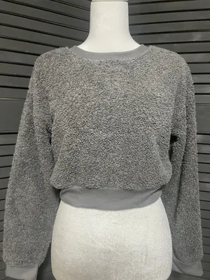 gray fuzzy cropped crewneck sweatshirt‎ Size M thumbnail 1