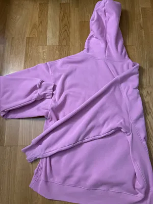 tiktok shop pink hoodie thumbnail 2