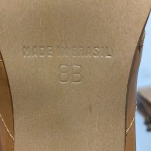Village Cobbler tan leather shoes thumbnail 7