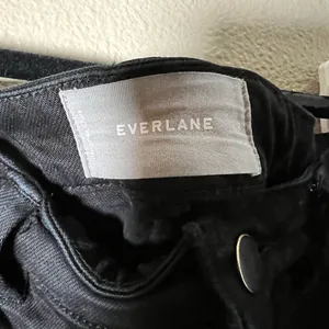 Everlane Black Jeans size 2 Sustainable Modern Classic Crop Cotton blend classic thumbnail 6