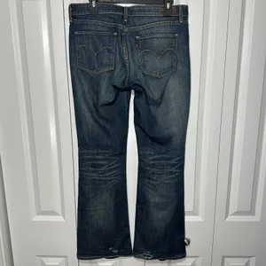 Levis Demi Curve Bootcut Jeans Womens 30 Dark Wash Distressed Whiskering Y2K Vtg thumbnail 3