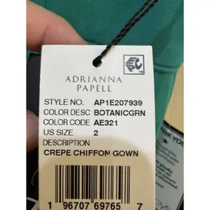 Adrianna Papell Women's‎ Green Off The Shoulder Crepe Chiffon Gown Size 2 NWT thumbnail 6