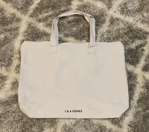 Mrs. Bride bag EUC White thumbnail 2