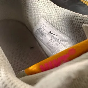 Nike Women's Air Force 1 Fontanka Summit White/Hyper Pink Size 8 thumbnail 8