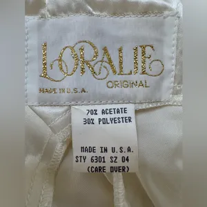 Loralie Original Vintage 90’s Off The Shoulder Lace Wedding Dress White size 4 thumbnail 2