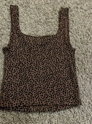 Old Navy Tank thumbnail 2