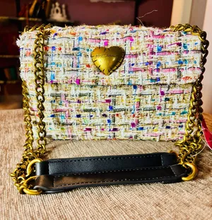 Betsey Johnson thumbnail 1