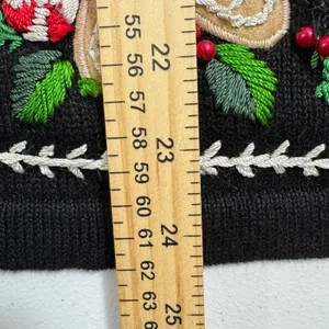VTG Studio Collection Black Gingerbread Woman Christmas Embroidered Sweater XL‎ thumbnail 5