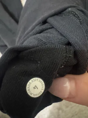 Lululemon ready to rulu joggers size 4 thumbnail 4