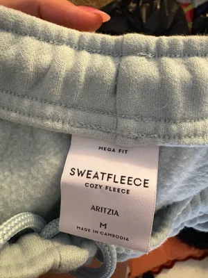 Aritzia Sweatpants Cozy Fleece thumbnail 2