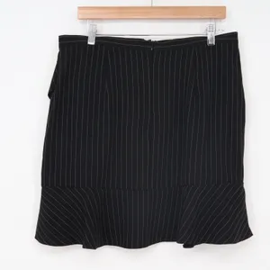 Atmosphere Skirt Womens 12 Ruffle Hem Black Pinstripe Career Excellent thumbnail 4