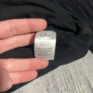 Lulus Black Scrunched Side Long Sleeve Crop Top; Medium Women’s thumbnail 5
