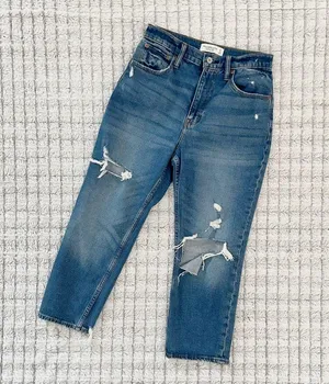 Abercrombie & Fitch Ultra High Rise Ankle Straight Jeans thumbnail 3