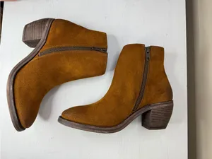 Frye Rosalia Bootie Cognac Suede Sample Sale sz 6 thumbnail 7