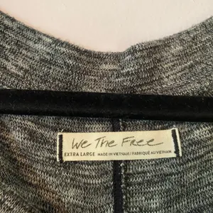 We The Free Heathered Gray Loungewear Sweater Oversized Pullover Women's size XL thumbnail 2