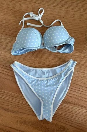 Frankie’s bikinis set thumbnail 1