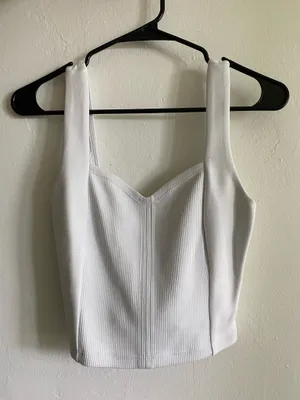 Lululemon Tank thumbnail 2