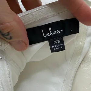 Lulus NWOT Upscale Flirt Ivory Rhinestone Sleeveless Bodycon Midi Dress XS thumbnail 9